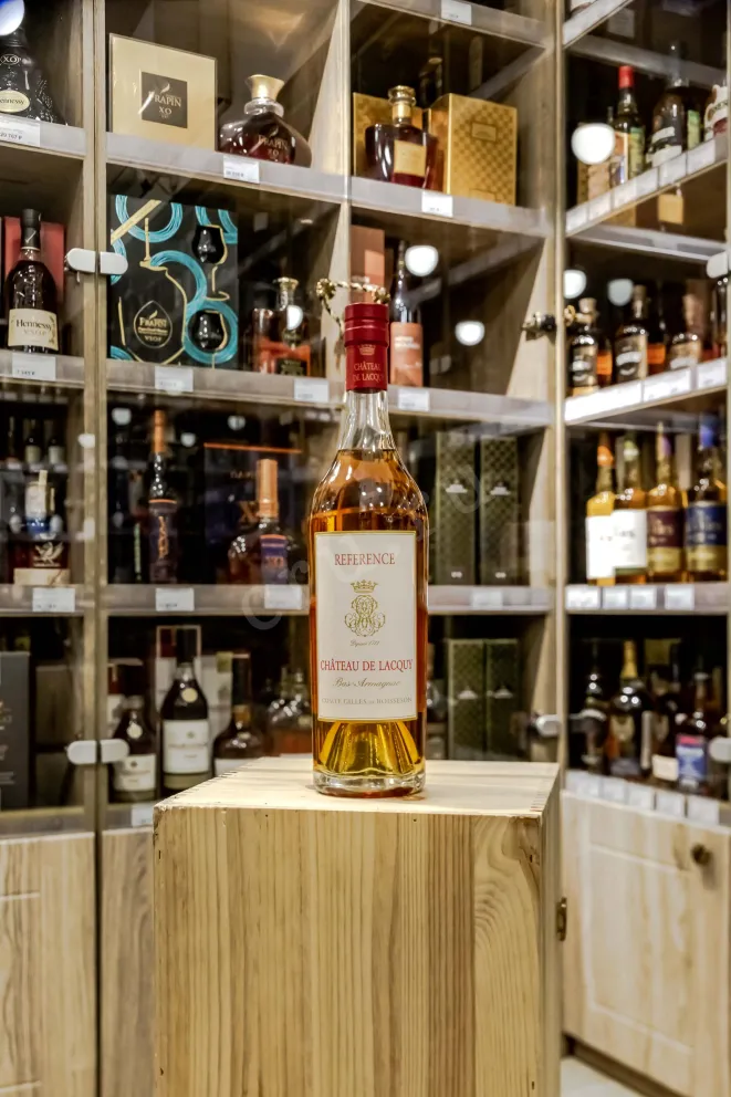 В магазине Крю Профи Chateau de Lacquy Reference 0.7 л