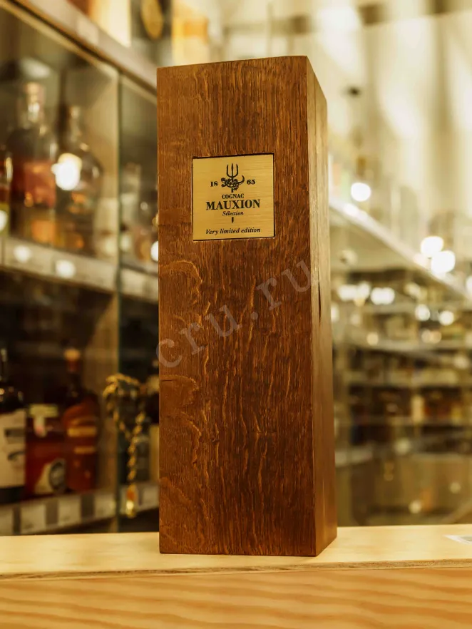 В магазине Крю Профи Mauxion Selection Grand Champagne 1988 0.7 л