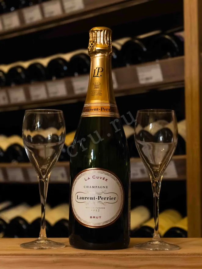 В магазине Крю Профи Laurent-Perrier Brut Cuvee gift box with 2 glasses 2018 0.75 л