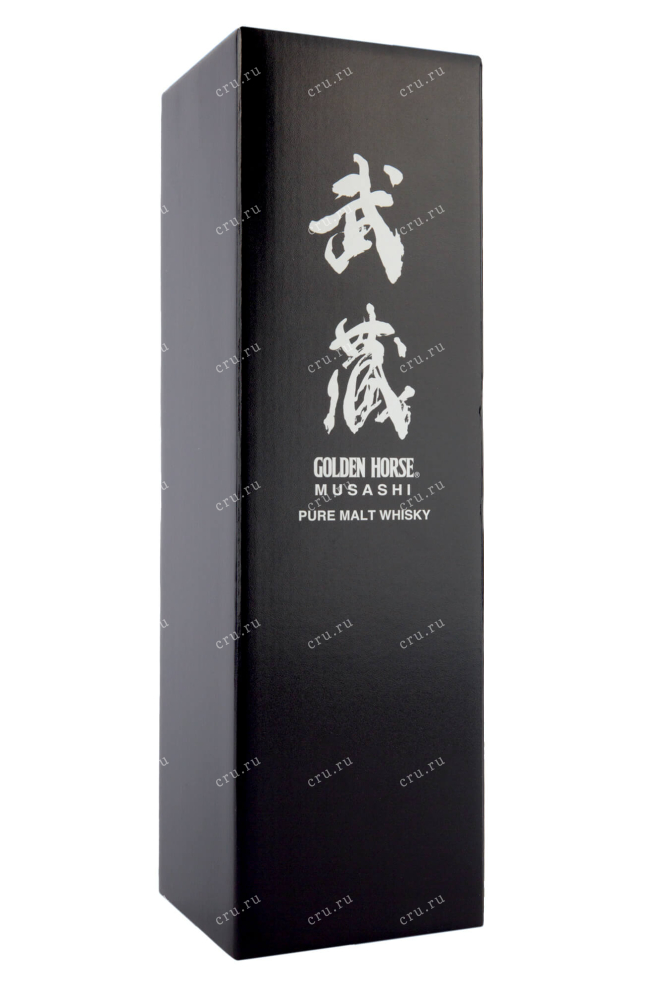 Подарочная коробка Golden Horse Musashi 3 years 0.7 л