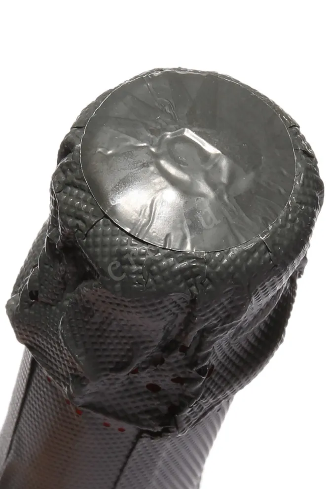 Пробка Agora Cuvee Pinot Noir Chardonnay in gift box 2024 0.75 л