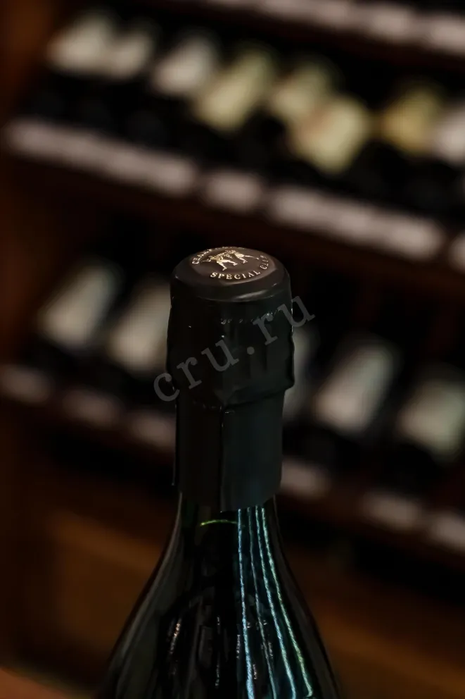 Пробка Hervieux-Dumez Special Club in gift box 2018 0.75 л