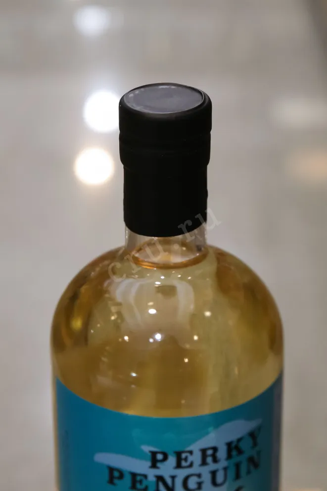 Пробка Perky Penguin Peated Blended Malt 0.7 л
