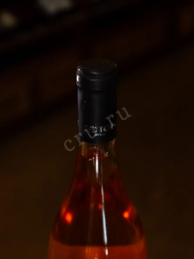 Пробка Qotot Areni Vayots Dzor Rose 2020 0.75 л