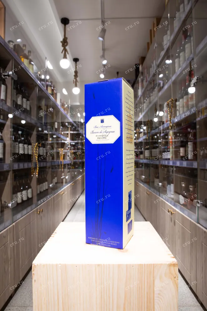 Арманьяк Baron de Sigognac 20 Ans d'Age gift box  0.5 л