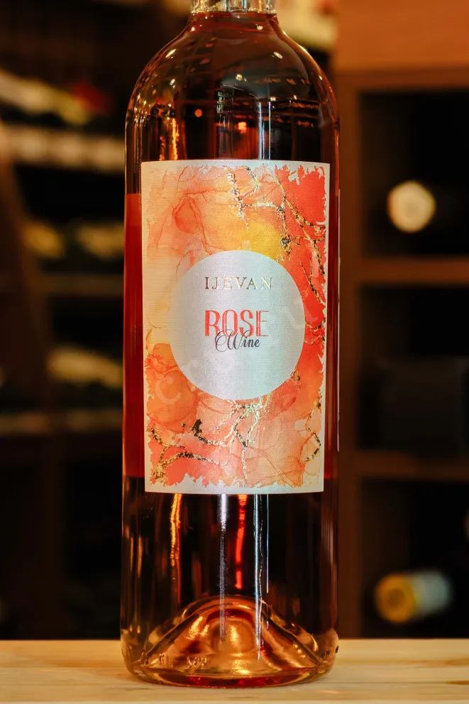 В магазине Крю Профи Ijevan Rose 2023 0.75 л