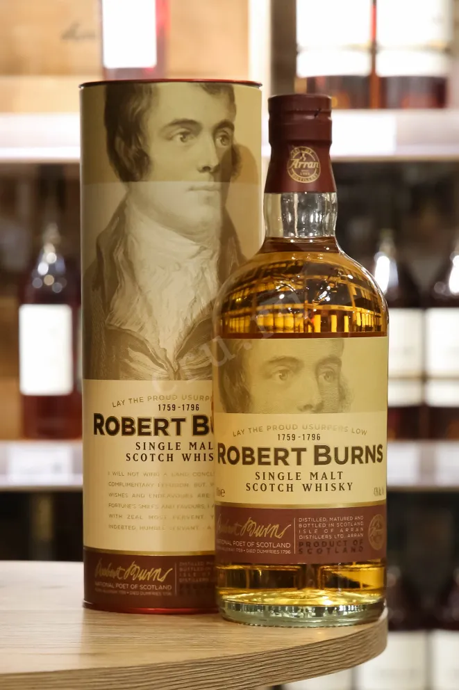 В магазине Крю Профи Robert Burns Single Malt in tube 0.7 л
