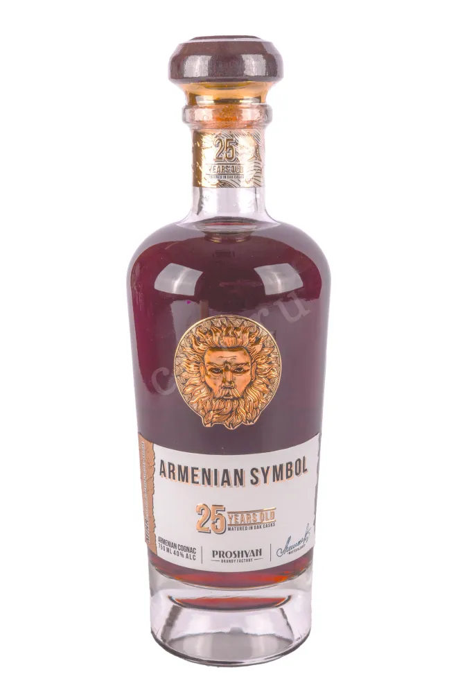 Бутылка Armenian Symbol 25 years in gift box 0.75 л