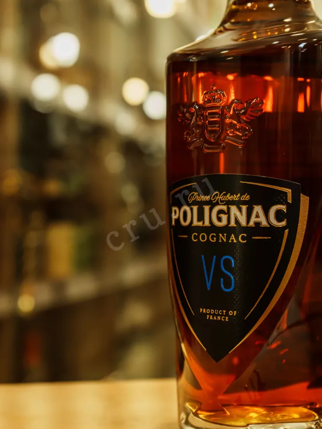 В магазине Крю Профи Prince Hubert de Polignac VS in gift box 0.7 л