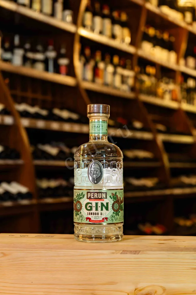 В магазине Крю Профи Perun London Dry 0.7 л