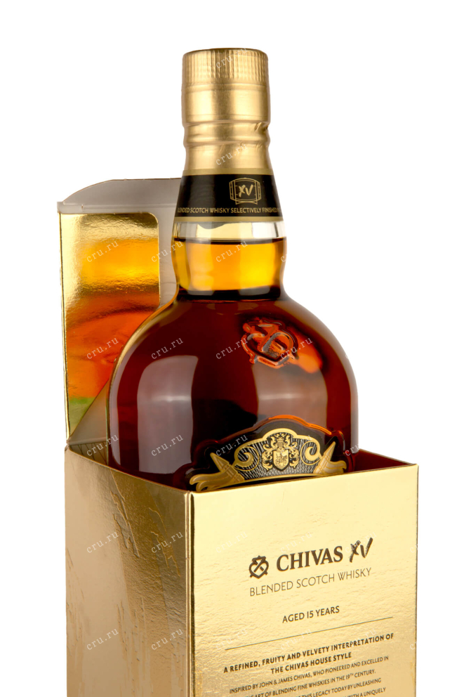 В подарочной коробке Chivas Regal XV 15 years 0.7 л