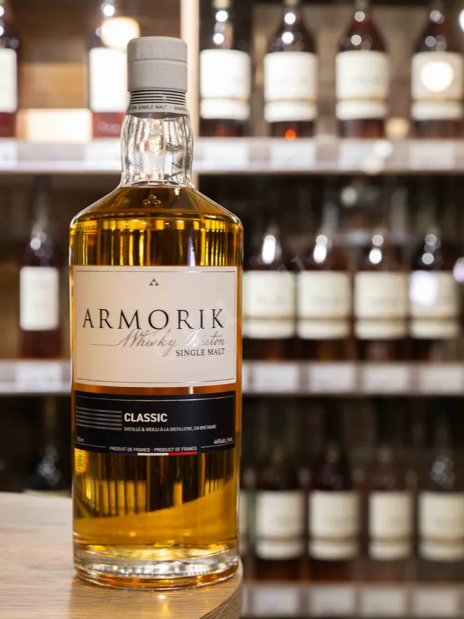 В магазине Крю Профи Armorik Classic in gift box 0.7 л