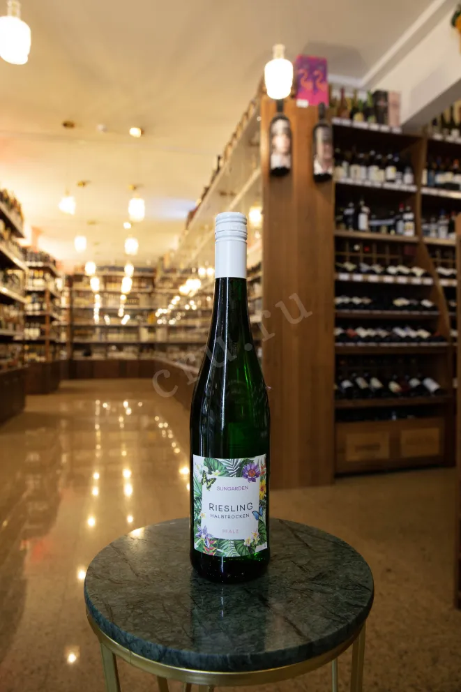 В магазине Крю Профи Sungarden Pfalz Riesling 2022 0.75 л