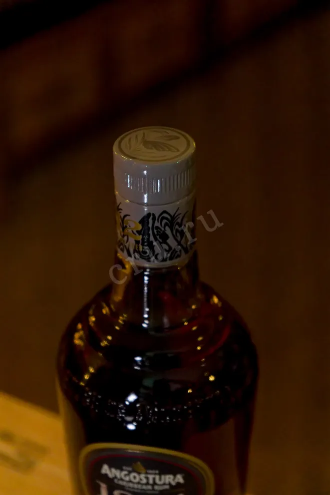 Пробка Angostura 1824 0.7 л