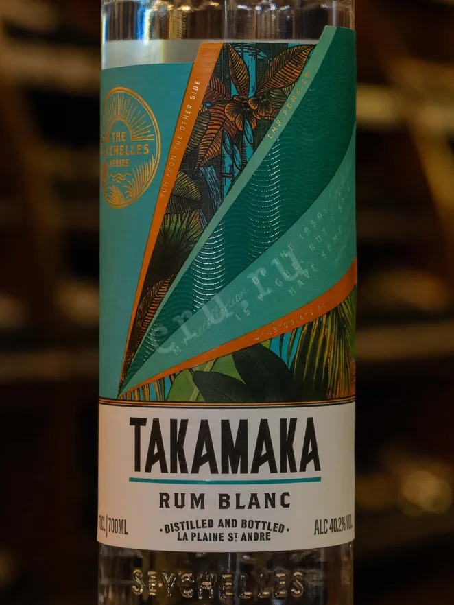 В магазине Крю Профи Takamaka Blanc 0.7 л