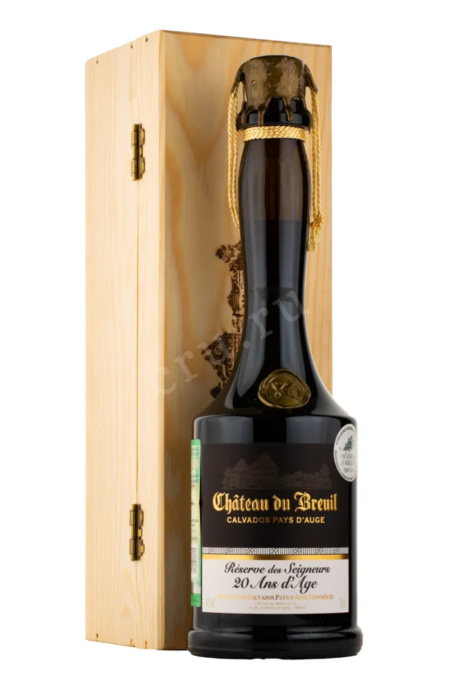 Кальвадос Chateau du Breuil Reserve des Seigneurs 20 years in wooden box   0.7 л