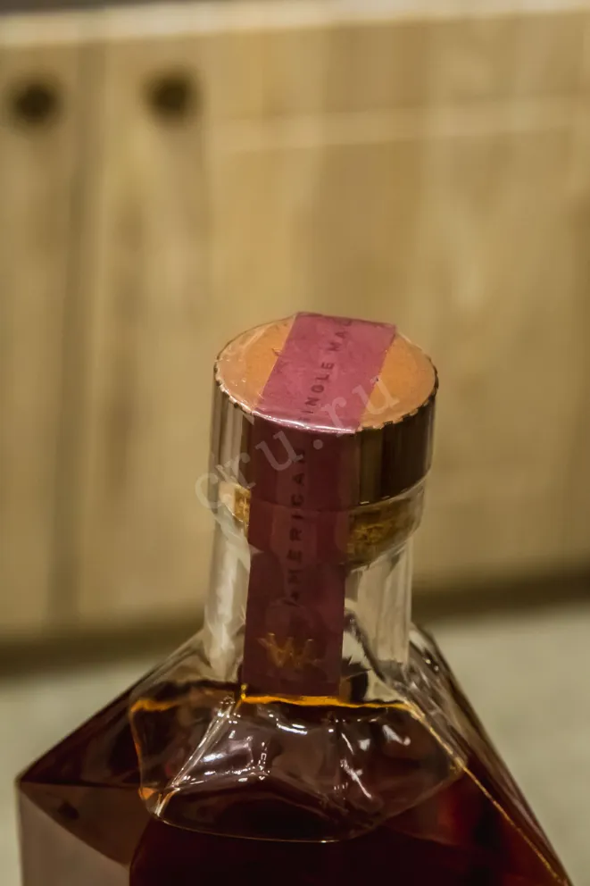 Пробка Westward Pinot Noir Cask 0.7 л