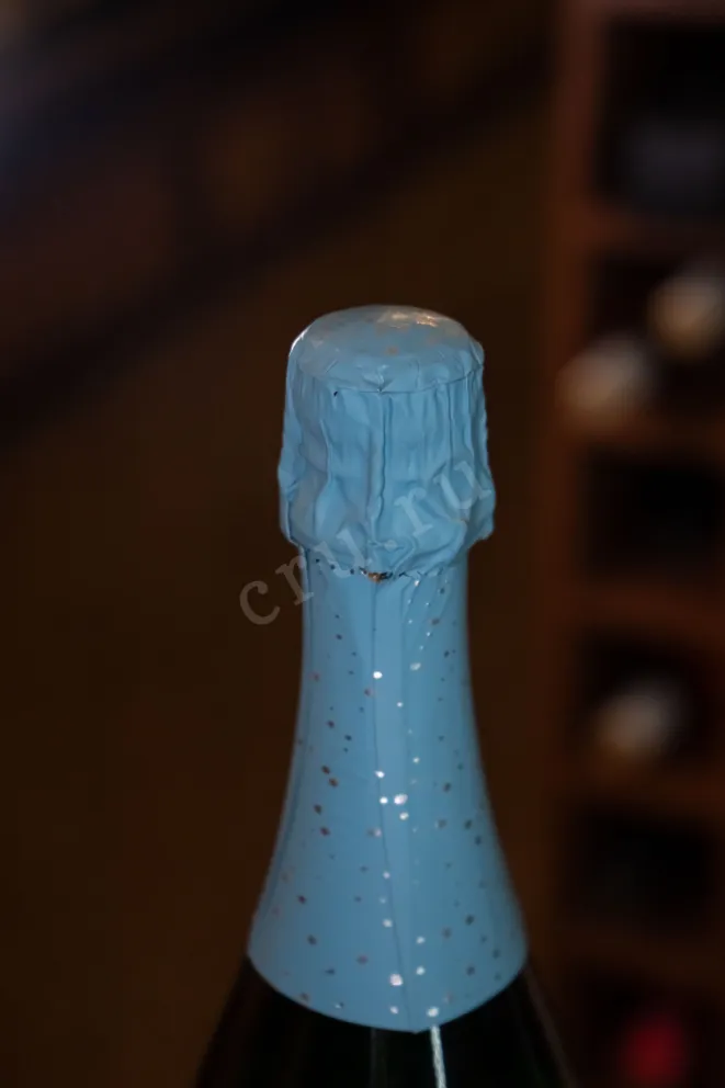 Пробка Dr Lo Riesling Sparkling Alcohol Removed 2023 0.75 л