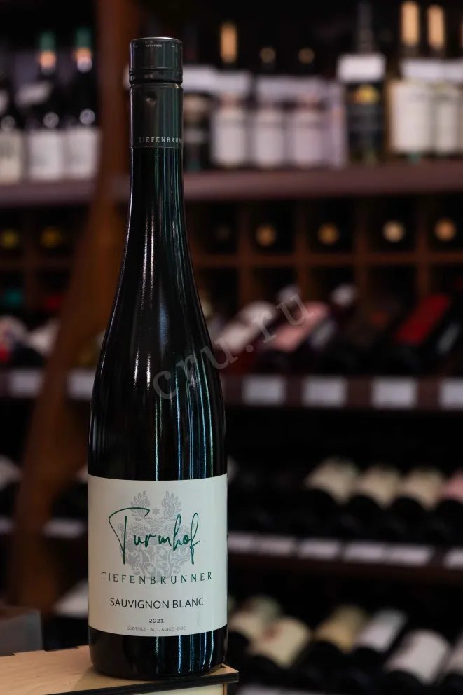 В магазине Крю Профи Tiefenbrunner Turmhof Sauvignon Blanc 2021 0.75 л