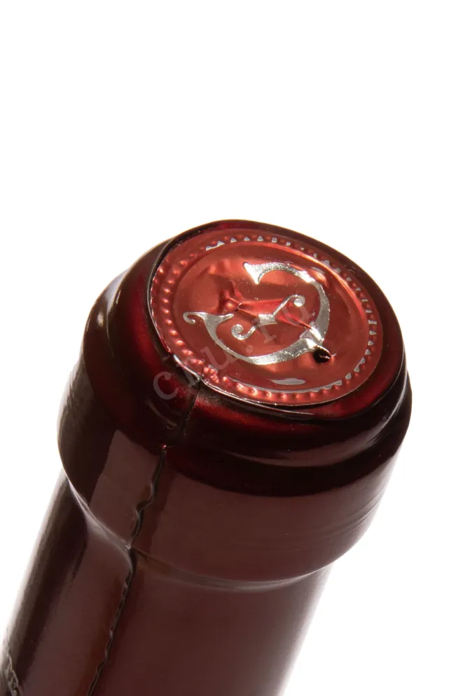 Пробка Tenute Chiaromonte Ele Primitivo 2021 0.75 л