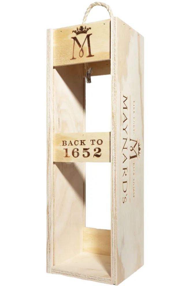 Деревянная коробка Maynard’s Colheita in wooden box 1974 0.75 л