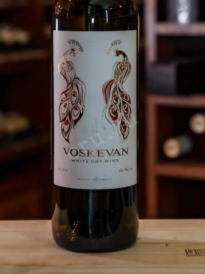 В магазине Крю Профи Voskevan White dry 2019 0.75 л