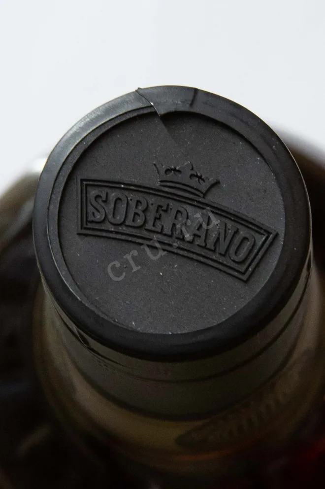 Пробка Soberano Reserva 5 Years Old 0.7 л