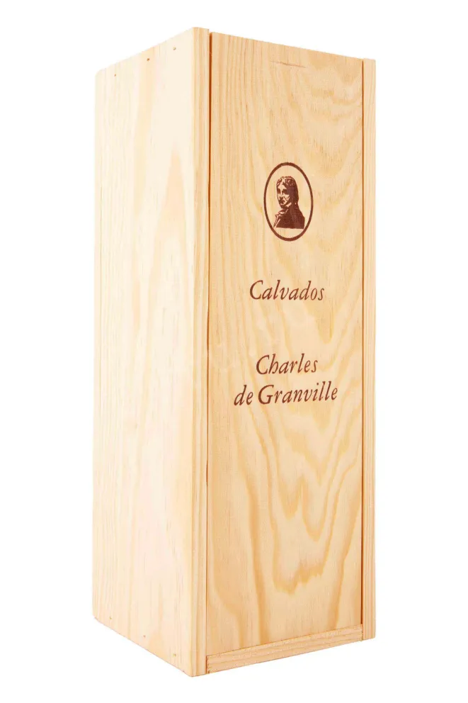 Деревянная коробка Charles de Granville 20 Ans 0.7 л
