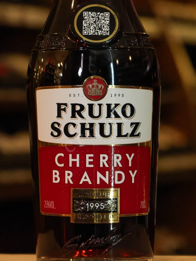 В магазине Крю Профи Fruko Schulz Cherry Brandy 0.7 л