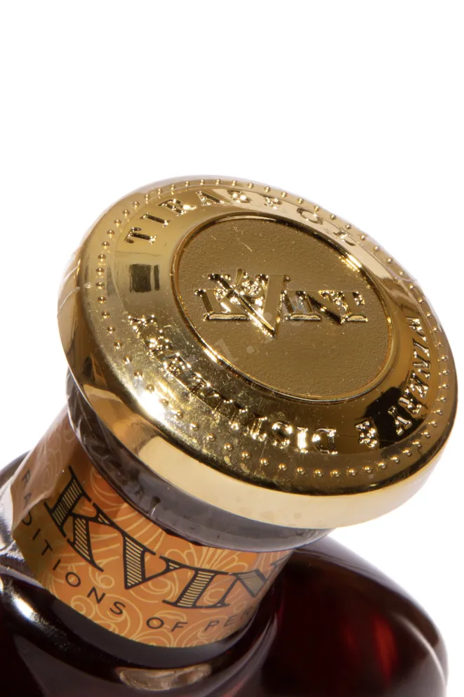 Пробка Kvint Divin 14 Years in gift box 2006 0.5 л