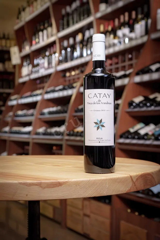 В магазине Крю Профи Catay de Finca de Los Arandinos Crianza Rioja 2019 0.75 л