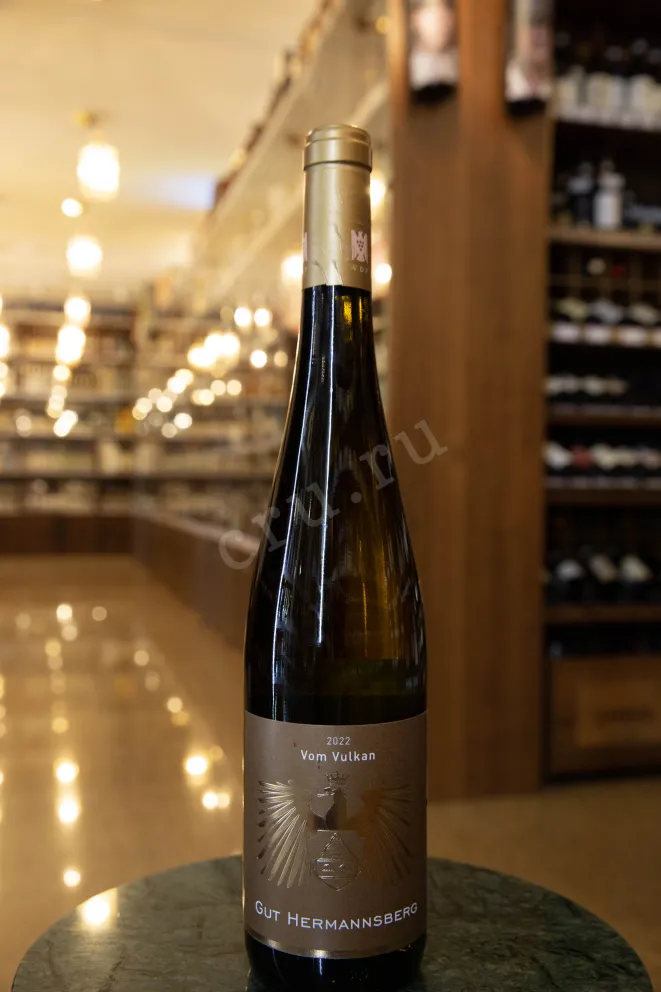 В магазине Крю Профи Vom Vulcan Schlossbekelheimer Riesling Trocken 2022 0.75 л