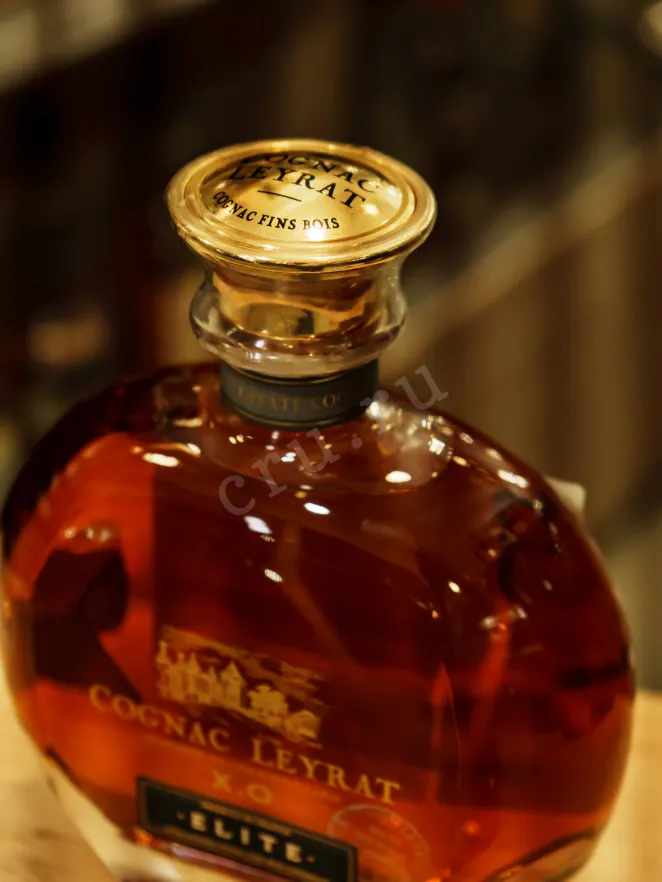 Пробка Leyrat XO Elite decanter in gift box 0.7 л