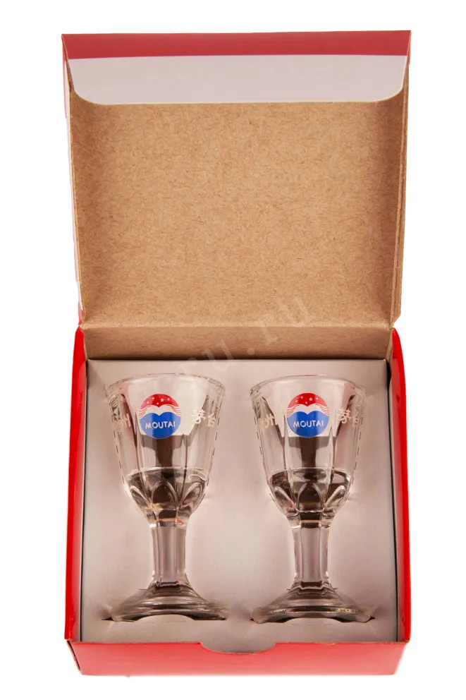 Набор с бокалами Kweichou Moutai 0.5 л