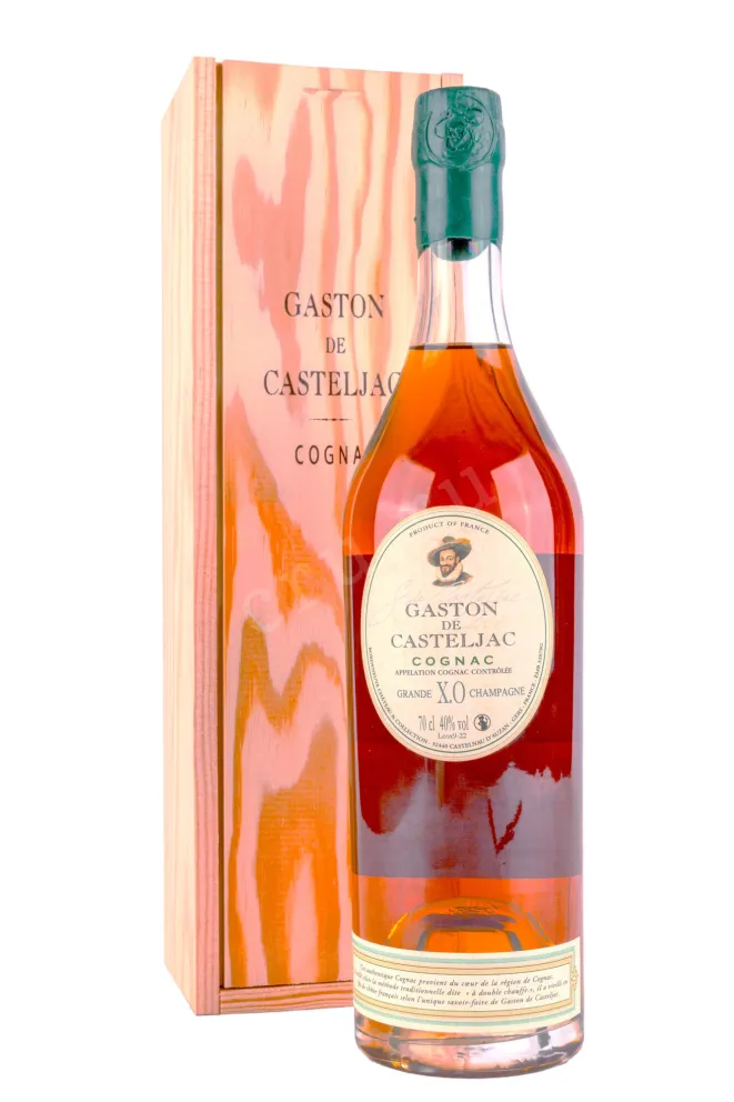 Коньяк Gaston de Casteljac XO in wood box  0.7 л