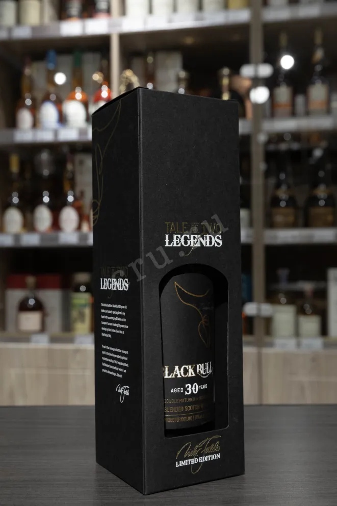 В магазине Крю Профи Black Bull Blended 30 years old with gift box 0.7 л