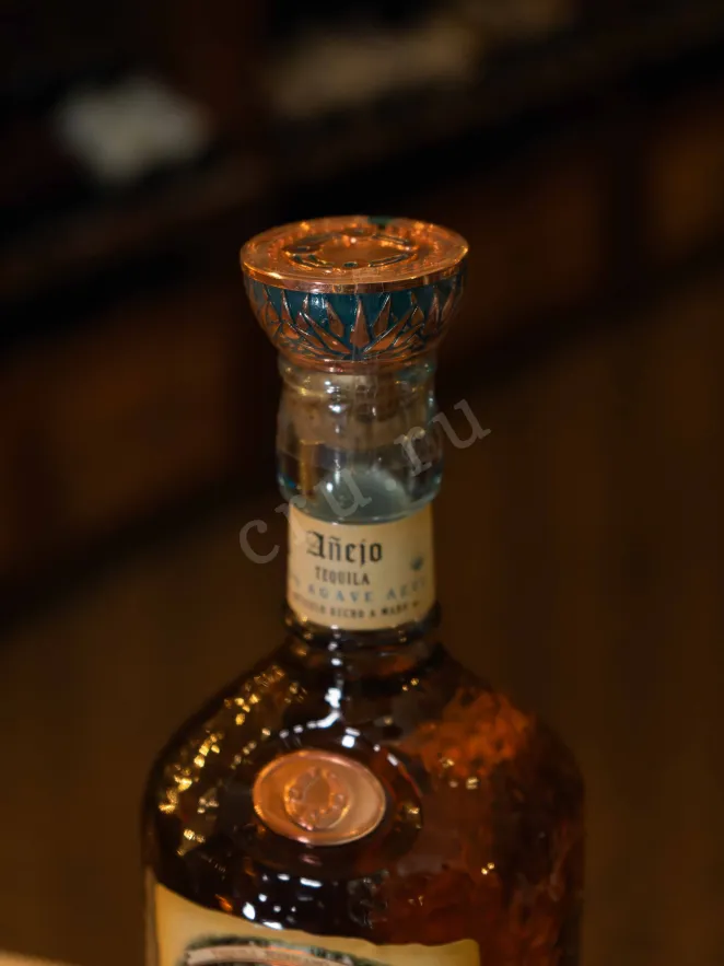 Пробка Cenote Anejo 0.7 л