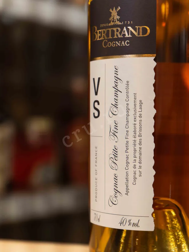 В магазине Крю Профи Bertrand VS gift box 0.7 л