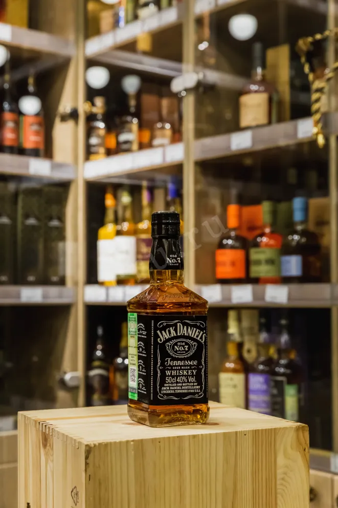 В магазине Крю Профи Jack Daniels 0.5 л
