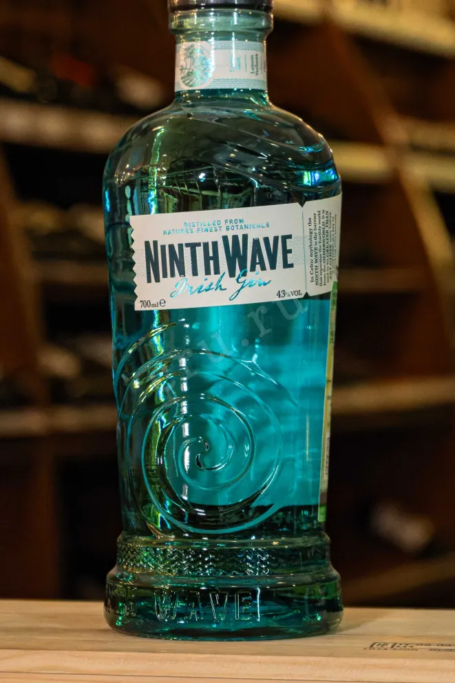 В магазине Крю Профи Irish Ninth Wave 0.7 л
