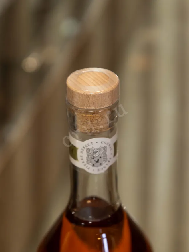 Пробка Pierre Debect VSOP in gift box 0.7 л