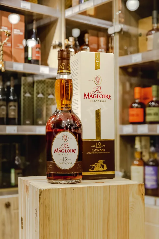 В магазине Крю Профи Pere Magloire 12 years 0.7 л