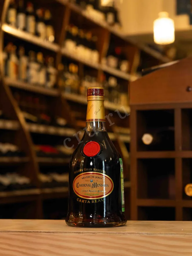 В магазине Крю Профи Sanchez Romate Cardenal Mendoza Carta Real Solera Gran Reserva gift box + glass 0.7 л
