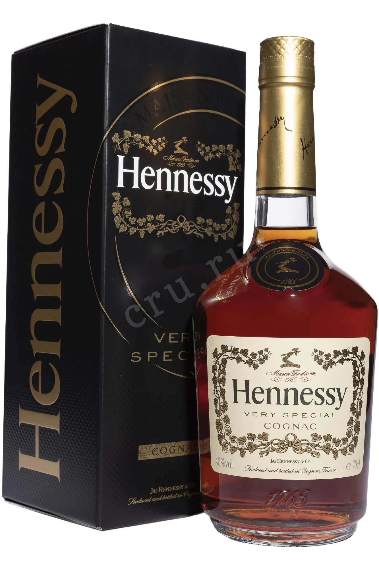 Фото — Коньяк Hennessy VS gift box  0.7 л