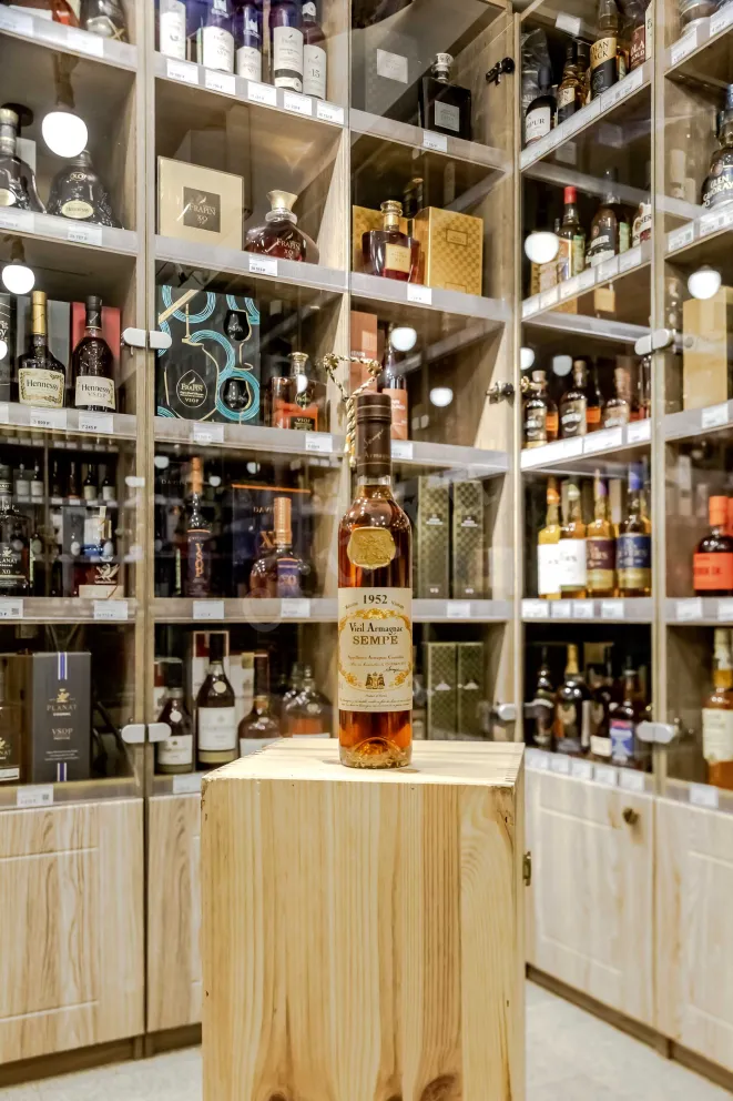 В магазине Крю Профи Sempe 1952 0.5 л