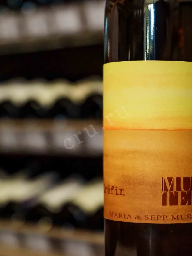 В магазине Крю Профи Maria und Sepp Muster Erde Grafin 2019 0.75 л
