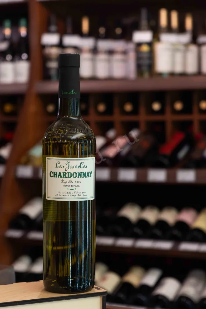 В магазине Крю Профи Les Jamelles Chardonnay 2023 0.75 л