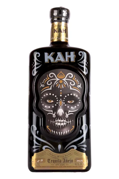 Текила KAH Anejo (skull)  0.7 л