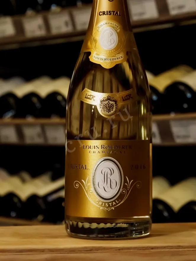В магазине Крю Профи Louis Roederer Cristal AOC gift box 2016 0.75 л