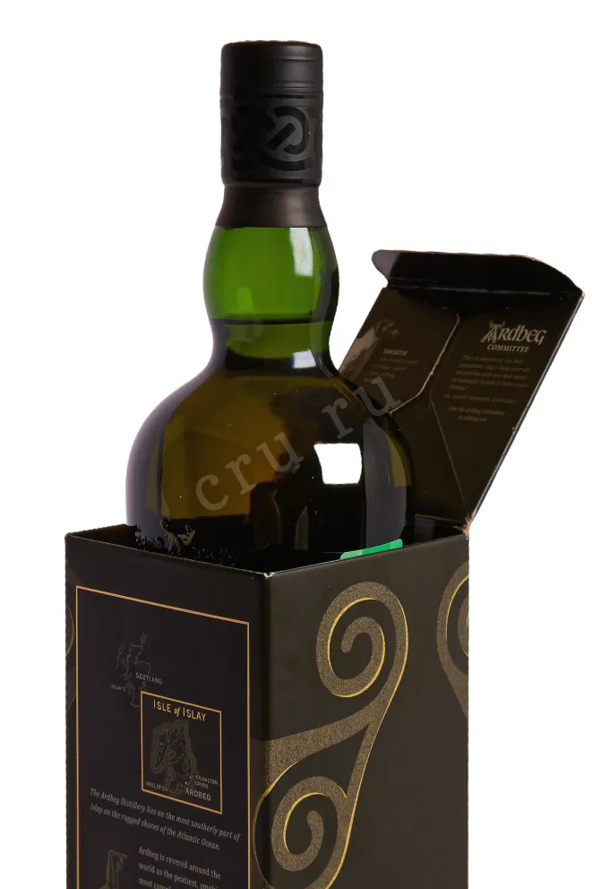 В подарочной коробке Ardbeg Uigeadail 0.7 л